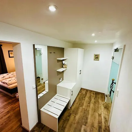 ホテル Gaestehaus Buehler