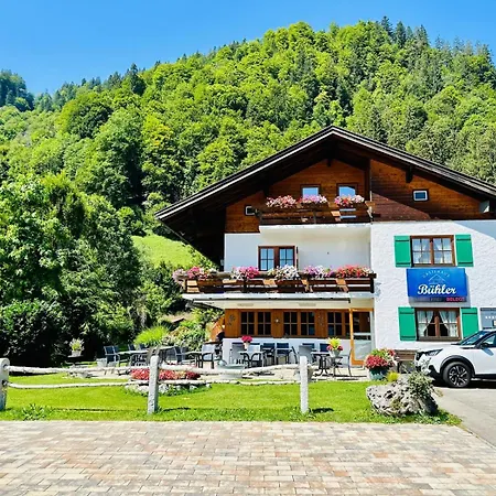 Hotel Gaestehaus Buehler 3*