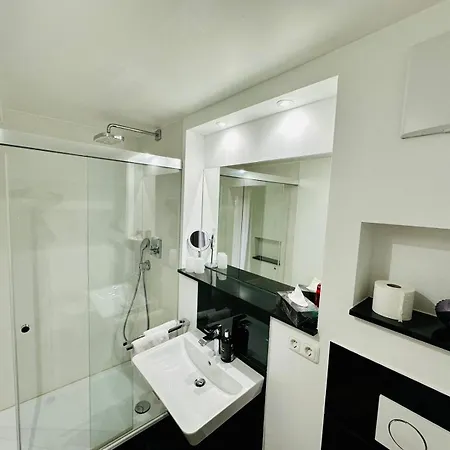 Gaestehaus Buehler מלון 3*