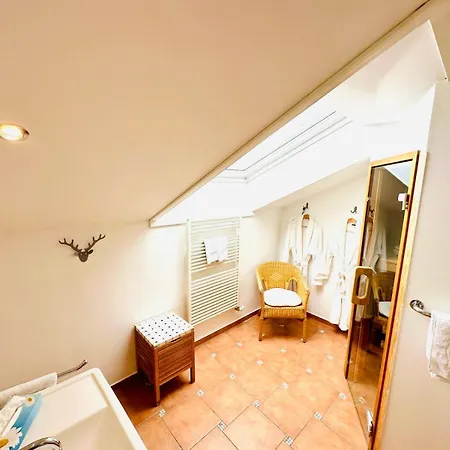 מלון Gaestehaus Buehler