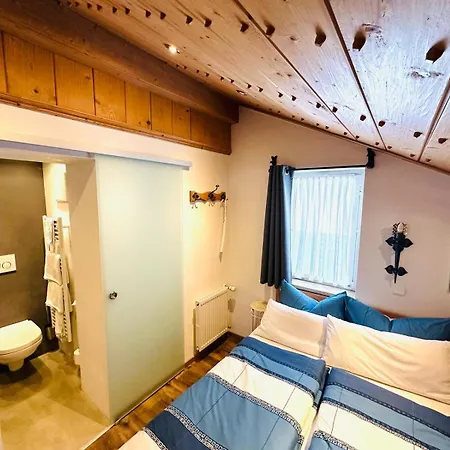 Gaestehaus Buehler オーベルストドルフ