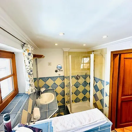 Hotel Gaestehaus Buehler 3*