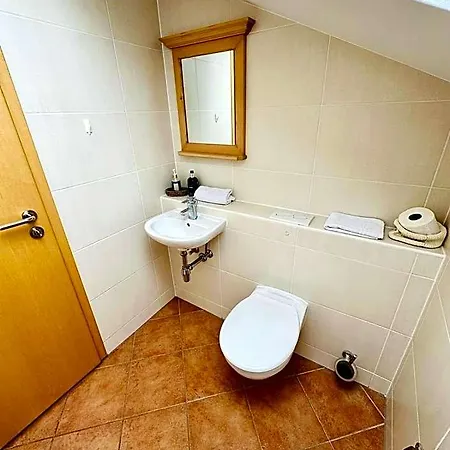 מלון Gaestehaus Buehler