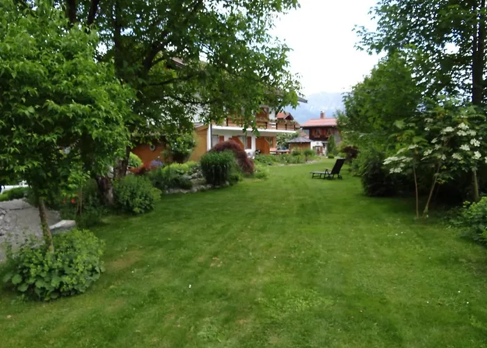 Gaestehaus Buehler מלון