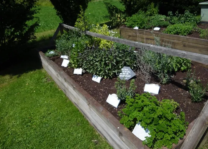 Gaestehaus Buehler מלון 3*